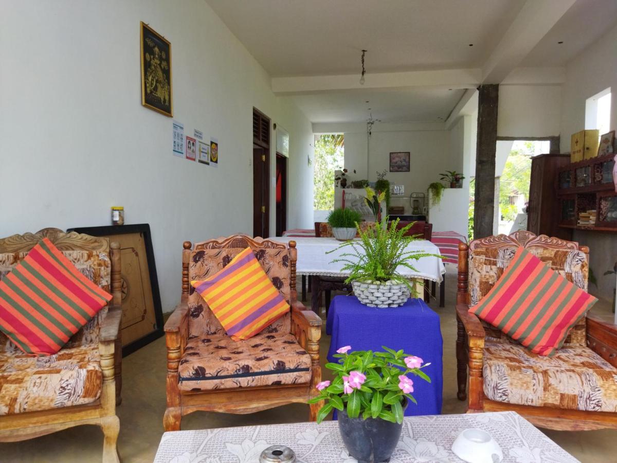 Rusara Guest Home Weligama Eksteriør billede