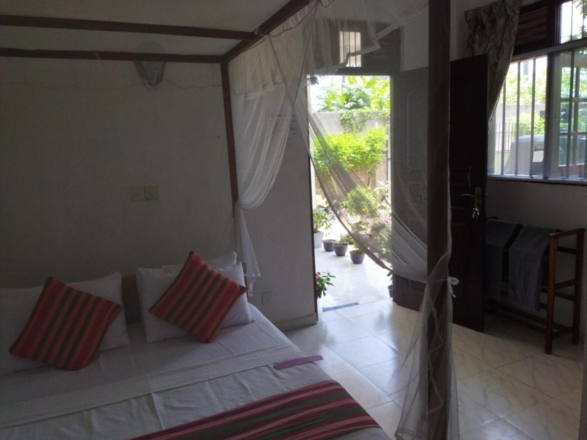 Rusara Guest Home Weligama Eksteriør billede